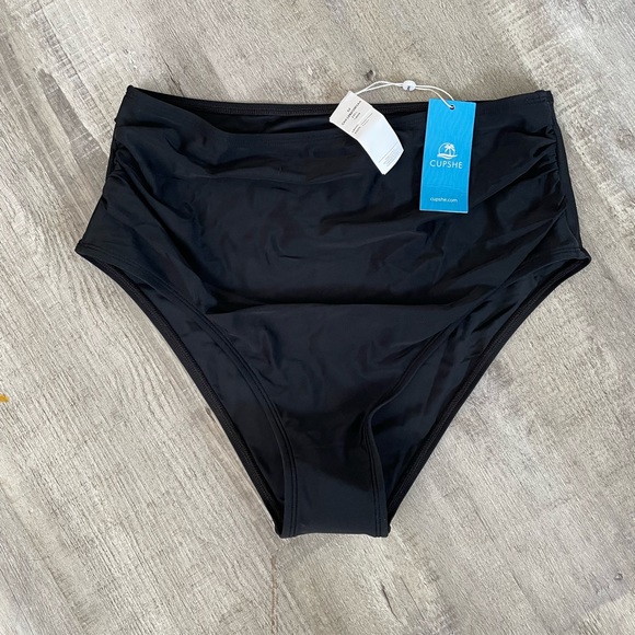 NWT Cupshe Bikini Bottoms - Picture 3 of 3
